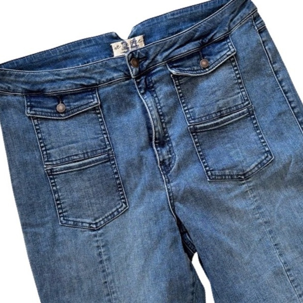 Free People Vintage Wash Denim Wide Leg Flare Jeans - Blue - Picture 9 of 9